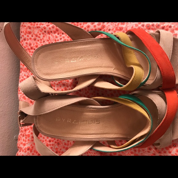 Wedge shoes - Picture 9 of 10
